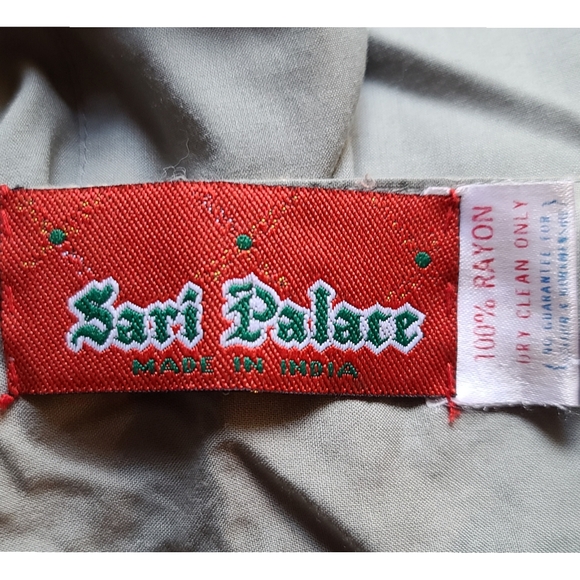 Sari Palace Dress made in India - Picture 4 of 4